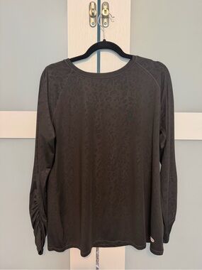 Reel Legends Black Long Sleeve Crew Top with Subtle Jacquard